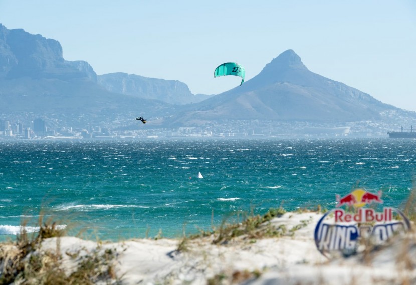 BIG AIR, czyli przewodnik jak skakać wysoko w kitesurfingu?