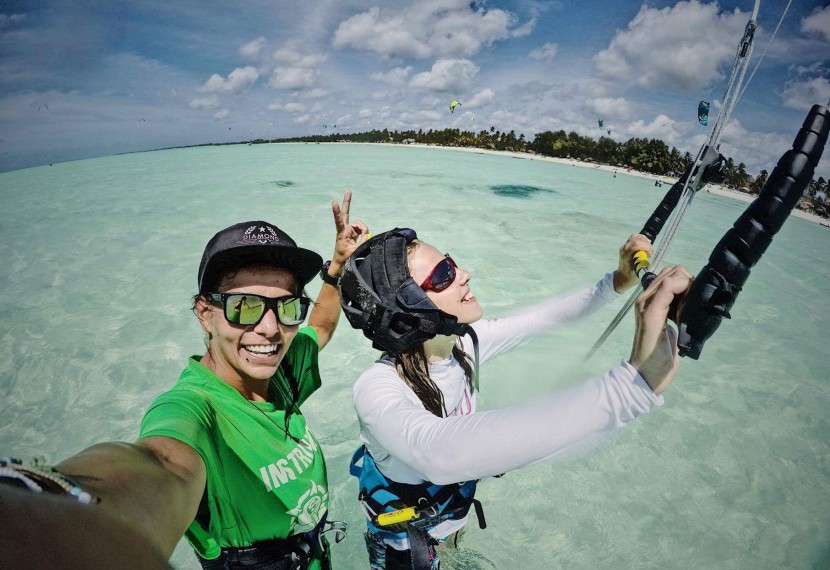 Chcesz zostać kitesurferem, ale nie wiesz jak zacząć? My Ci pomożemy!