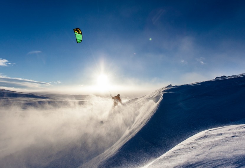 Jakie mamy rodzaje i odmiany kitesurfingu ?