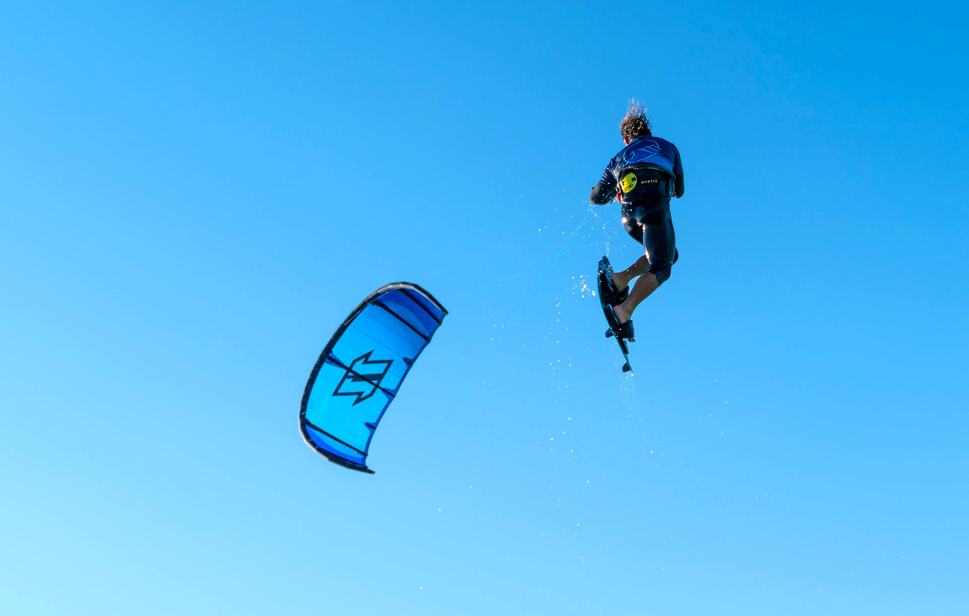 Mikołaj Sitarz startuje w Pucharze Świata Big Air Kite League w Cape Town!